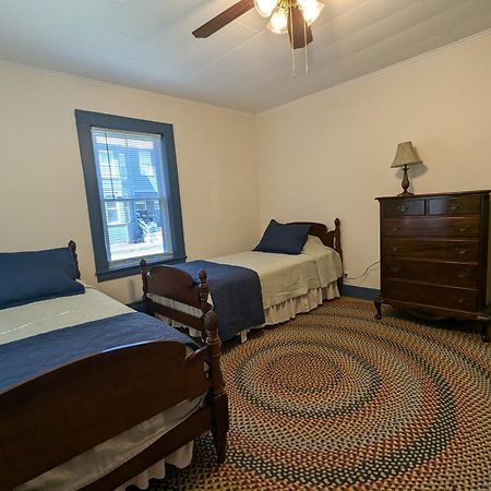 Blooming Inn Shelburne Falls Kültér fotó